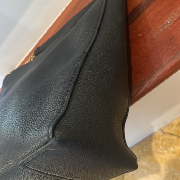 Tory Burch black leather bag - Picture 9 of 12